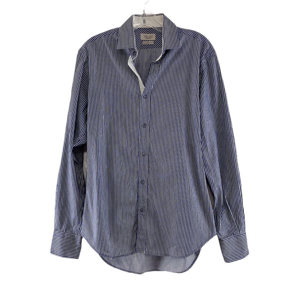 Zara Tailored Fit Blue and White Striped Casual Men Button Down Shirt